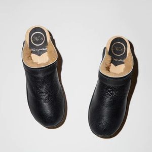 No.6 Dakota Shearling Clog Mid Heel Ink Aviator, 42/12